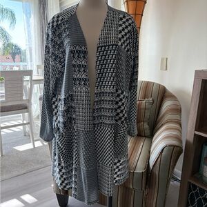 XL LuLaRoe Caroline Cardigan